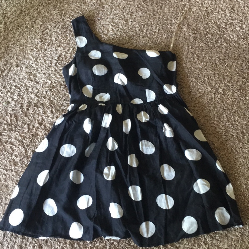 One should polka dot dress- very cute mini dress